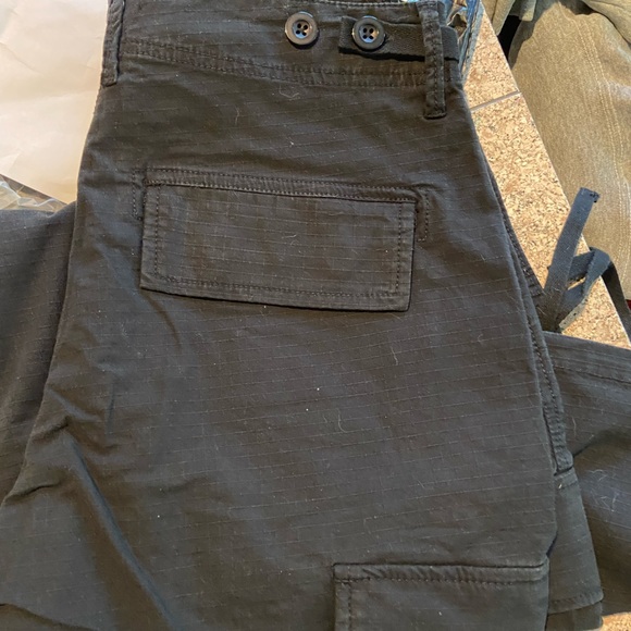 GOOD AMERICAN desert cargo pants - Picture 4 of 4